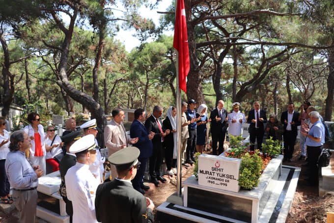 30 Ağustos Zafer Bayramı'nda Şehidimiz Murat YÜKSEL' in ve Şehidimiz Dursun KESER’ in Kabirleri Ziyaret Edildi.